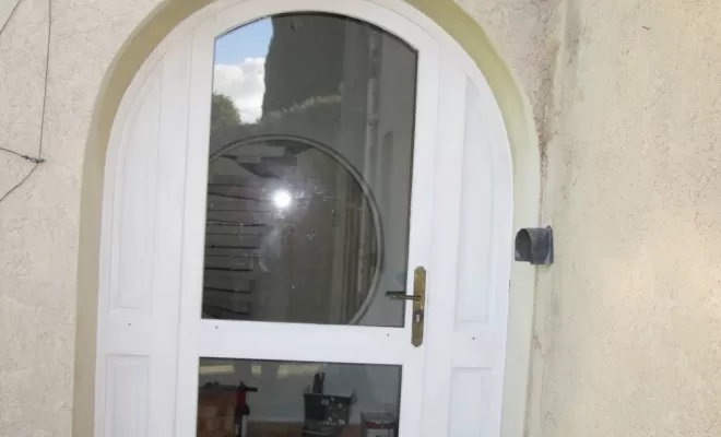 Porte en bois, Buis-les-Baronnies, Menuiserie Barbier
